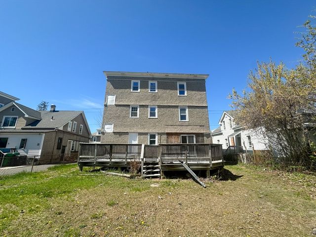 625 Mckinstry Ave, Chicopee, MA 01020
