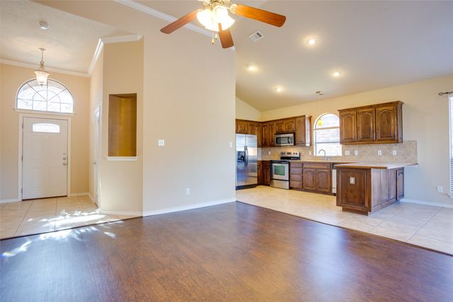 10012 Butte Meadows Drive, Fort Worth, TX 76177