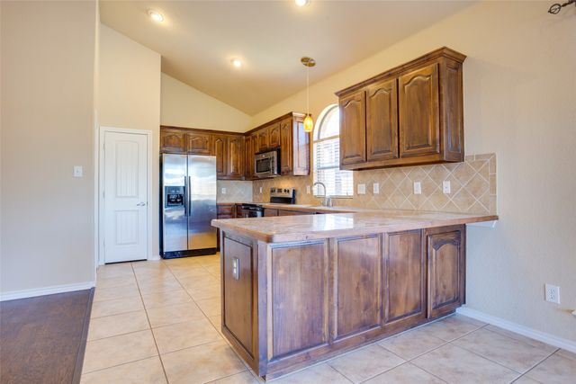 10012 Butte Meadows Drive, Fort Worth, TX 76177