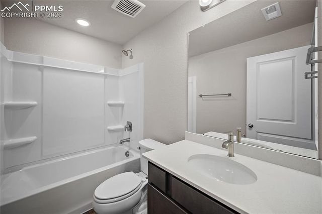 11924 Lost Peak Lane, Colorado Springs, CO 80925