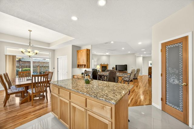 1937 Woodside Drive, Medford, OR 97501