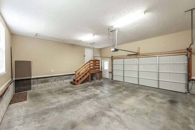 7535 Swift Rd, Greenbrier, TN 37073