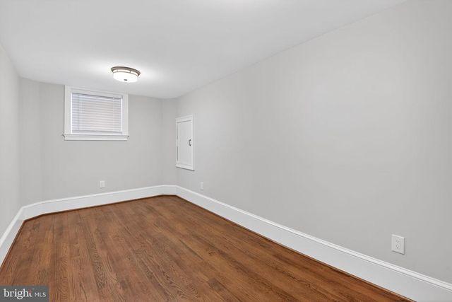 2820 BELLEVUE TER NW, Washington, DC 20007