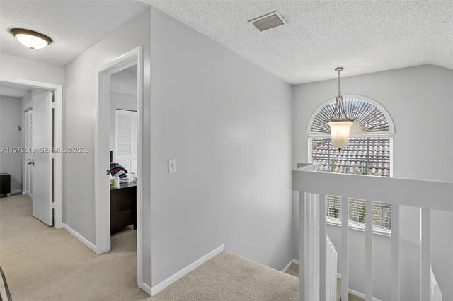 9481 Oak Grove Cir, Davie, FL 33328