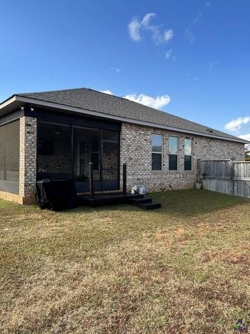 103 Barnyard Way, Perry, GA 31069