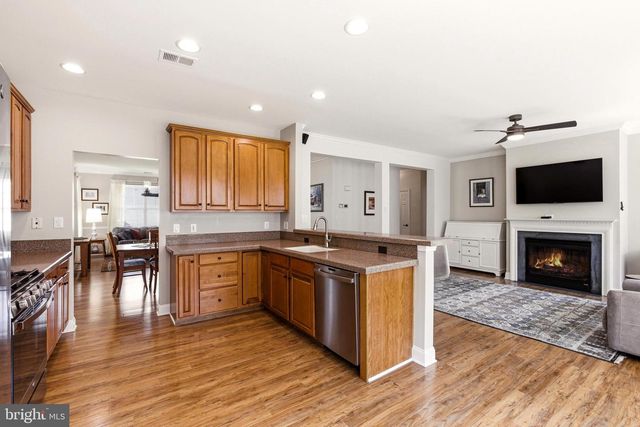 10 SHANE ST, Sicklerville, NJ 08081