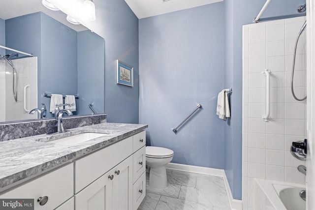 10 SHANE ST, Sicklerville, NJ 08081