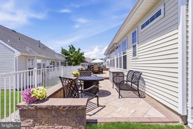 10 SHANE ST, Sicklerville, NJ 08081