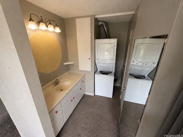 322 Aoloa Street 306, Kailua, HI 96734