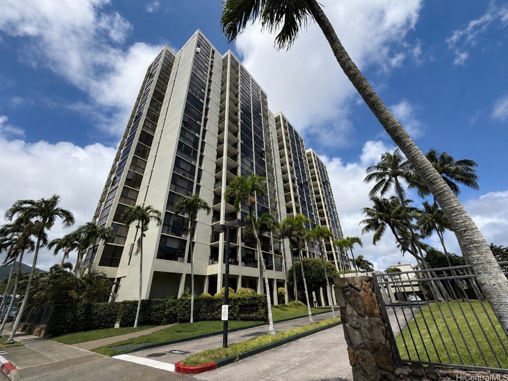 322 Aoloa Street 306, Kailua, HI 96734