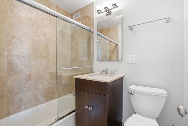 2930 N Sheridan Road 306, Chicago, IL 60657