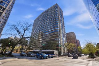 2930 N Sheridan Road 306, Chicago, IL 60657