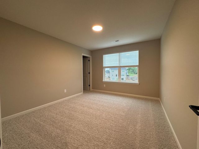 6153 Goodview Avenue S, Cottage Grove, MN 55016