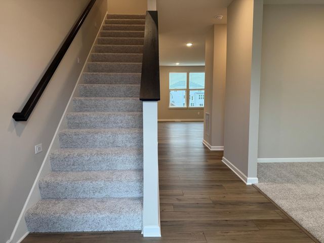 6153 Goodview Avenue S, Cottage Grove, MN 55016