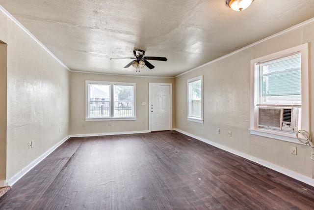 4324 Ball, Galveston, TX 77550