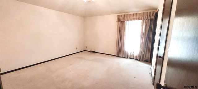 7372 Jefferson Street, Ralston, NE 68127