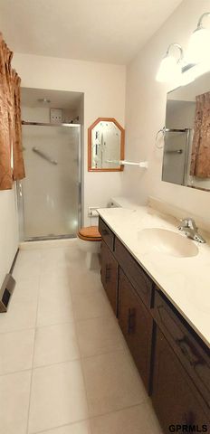 7372 Jefferson Street, Ralston, NE 68127