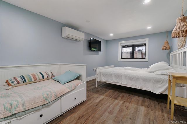 1712 Dekalb Avenue, Brooklyn, NY 11237