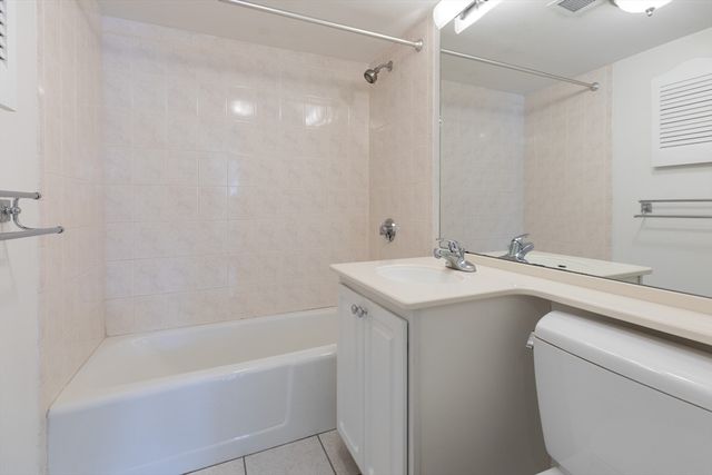 329 Harvard St 1, Cambridge, MA 02139