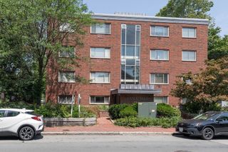 329 Harvard St 1, Cambridge, MA 02139