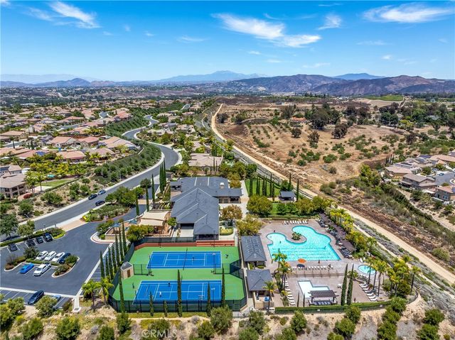 34298 Hourglass, Temecula, CA 92592