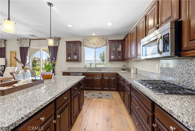 34298 Hourglass, Temecula, CA 92592