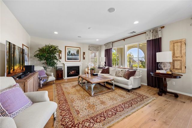 34298 Hourglass, Temecula, CA 92592