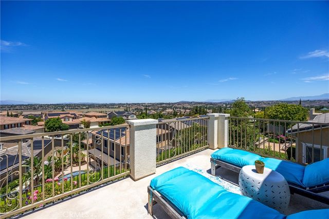34298 Hourglass, Temecula, CA 92592