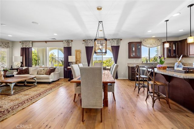 34298 Hourglass, Temecula, CA 92592