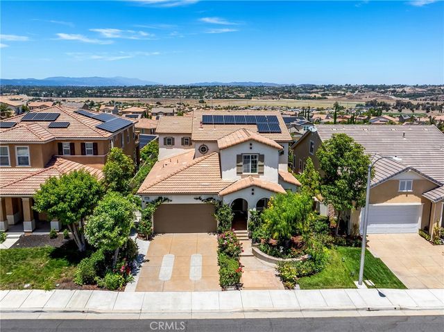 34298 Hourglass, Temecula, CA 92592