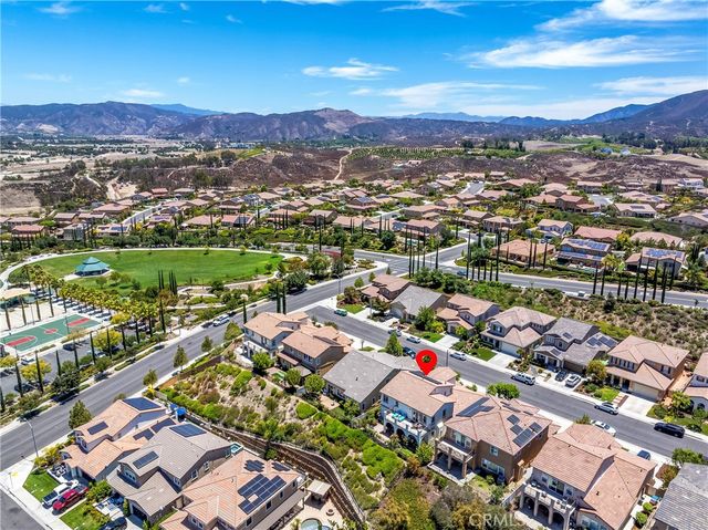 34298 Hourglass, Temecula, CA 92592