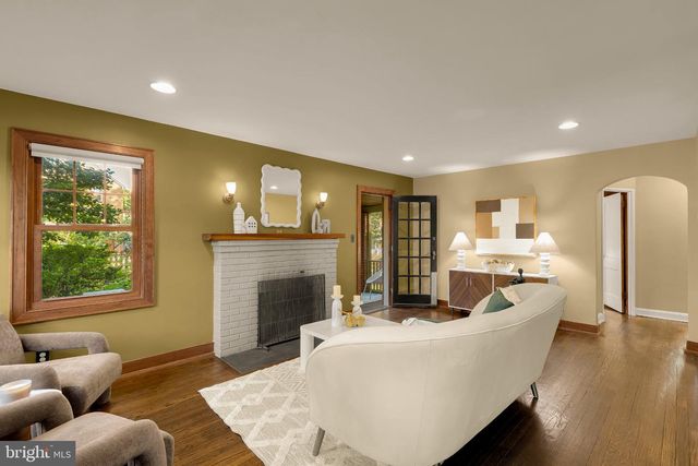 5707 39TH AVE, Hyattsville, MD 20781