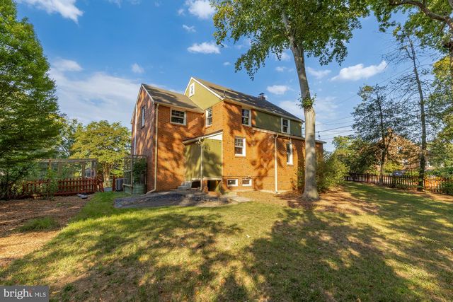 5707 39TH AVE, Hyattsville, MD 20781