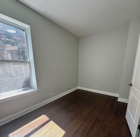 6402 S Greenwood Avenue, Chicago, IL 60637