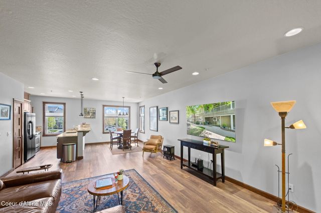 4539 Greenchain LOOP, APT 2, Coeur D'alene, ID 83814