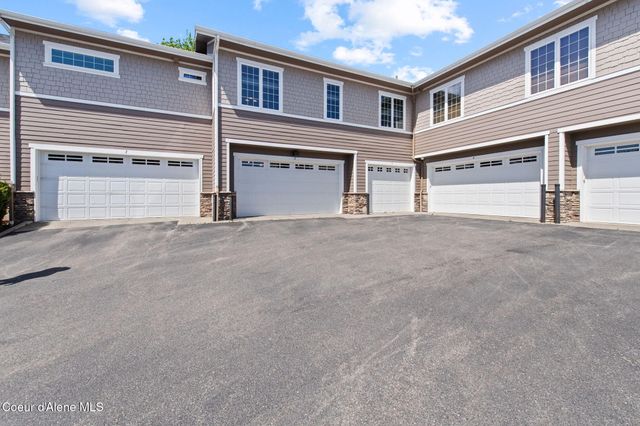 4539 Greenchain LOOP, APT 2, Coeur D'alene, ID 83814