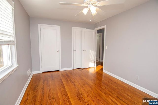 75 17th Avenue, Elmwood Park, NJ 07407