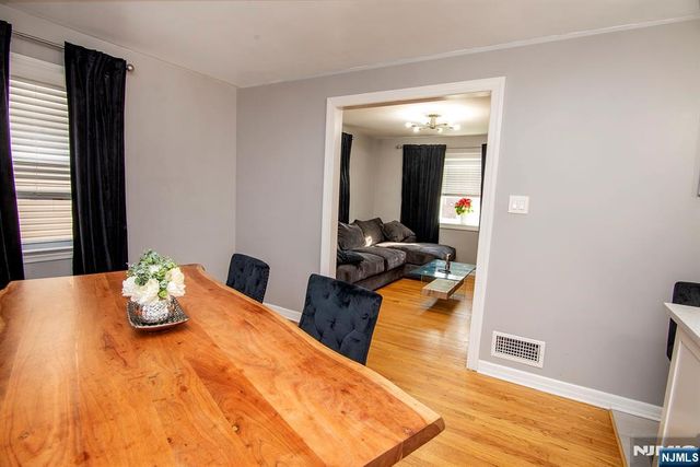 75 17th Avenue, Elmwood Park, NJ 07407