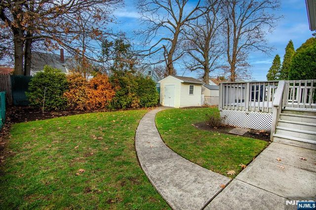 75 17th Avenue, Elmwood Park, NJ 07407