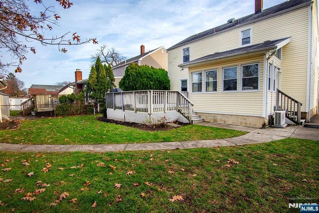75 17th Avenue, Elmwood Park, NJ 07407