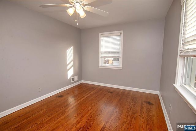 75 17th Avenue, Elmwood Park, NJ 07407