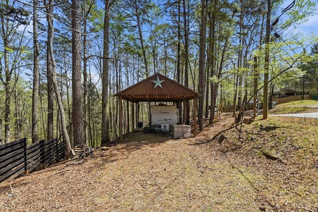 96 10th Street, Ellijay, GA 30540
