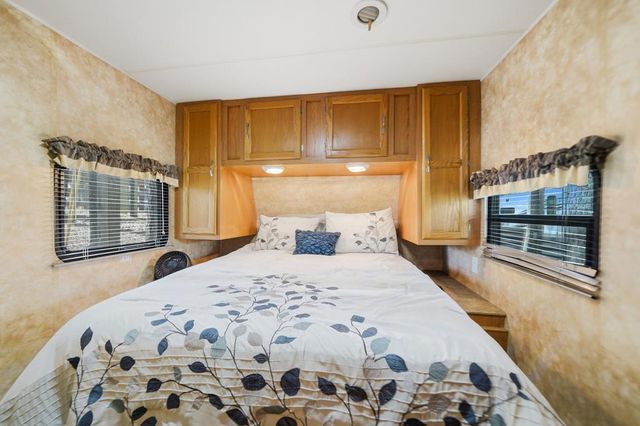 96 10th Street, Ellijay, GA 30540