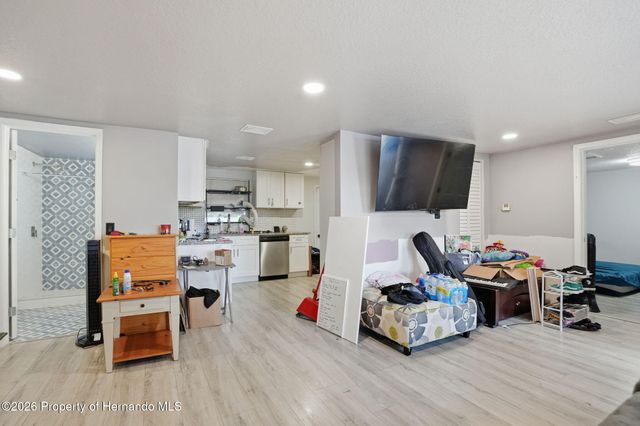 22 N Melbourne Street, Beverly Hills, FL 34465