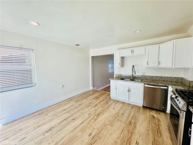 2804 Elmwood, Bakersfield, CA 93305