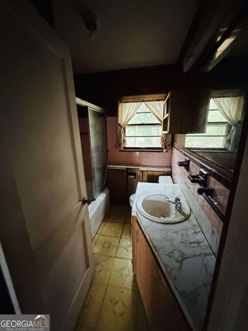 5436 Park Circle, Stone Mountain, GA 30083