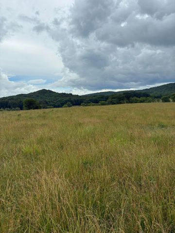 1234 Hart Pike, Owingsville, KY 40360