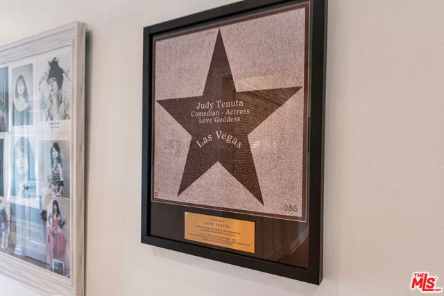 3733 Willowcrest Avenue, Studio City (los Angeles), CA 91604