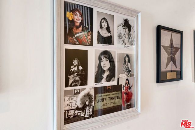 3733 Willowcrest Avenue, Studio City (los Angeles), CA 91604