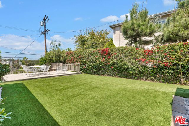 3733 Willowcrest Avenue, Studio City (los Angeles), CA 91604